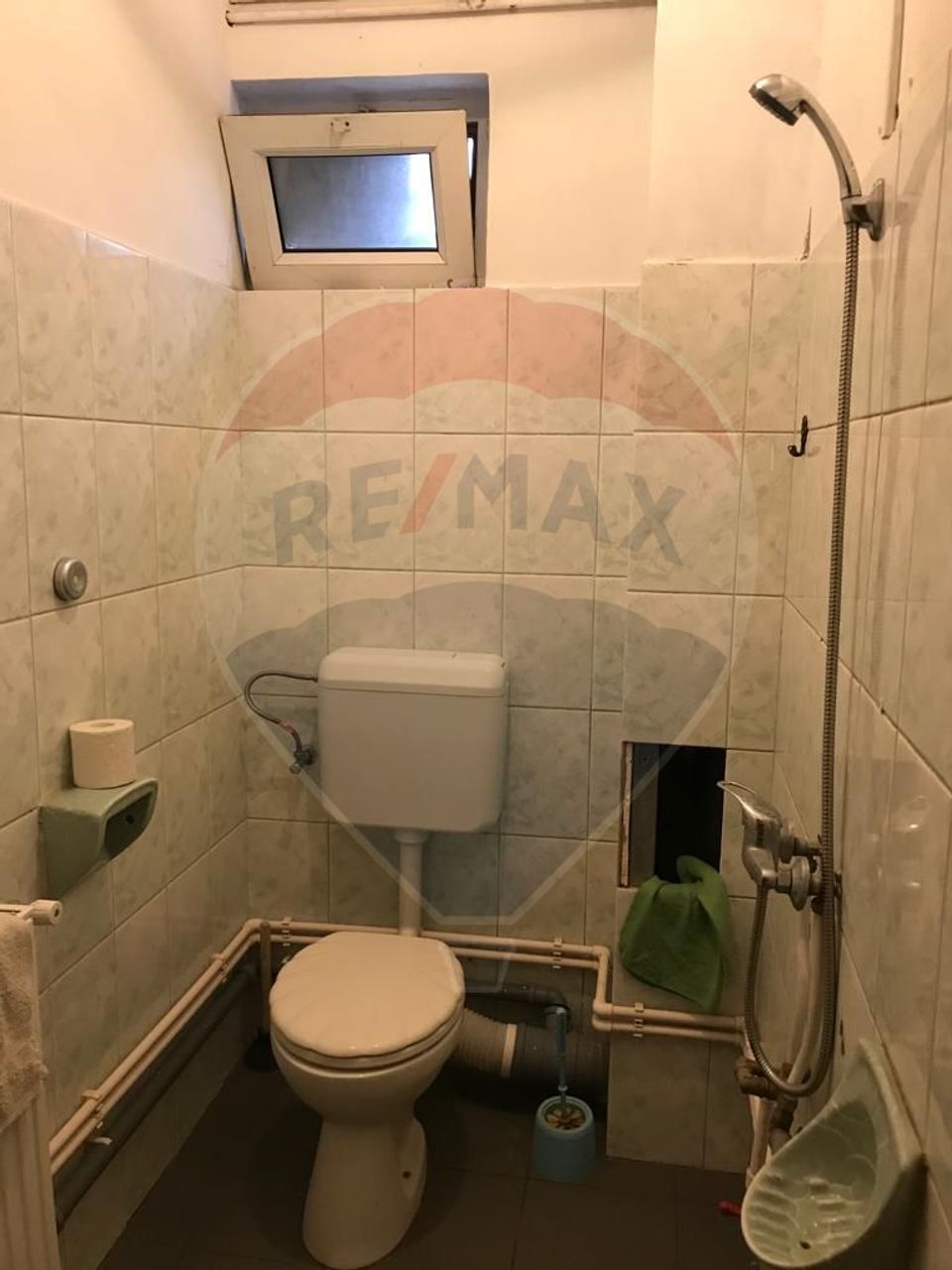 5 room House / Villa for rent, Parneava area