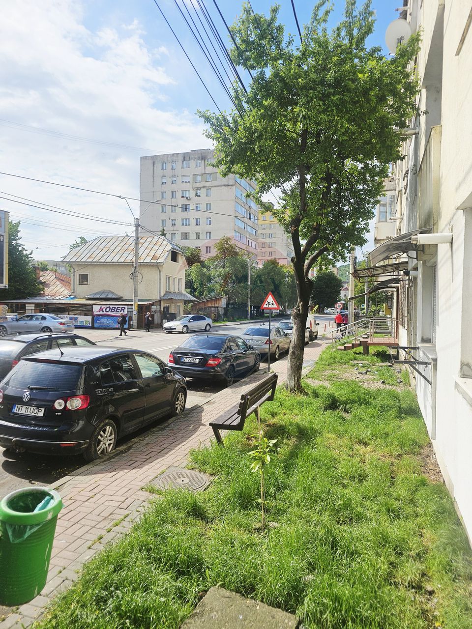 3 room Apartment for sale, Darmanesti area