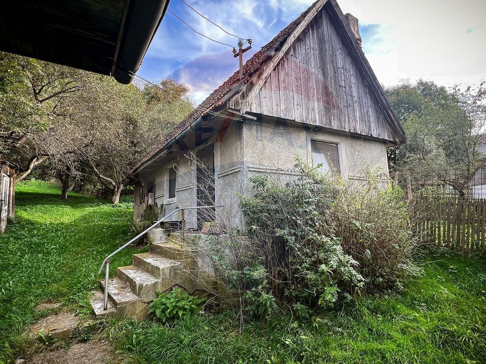 Land 6,135sqm Moieciu de Jos / Strada Principala