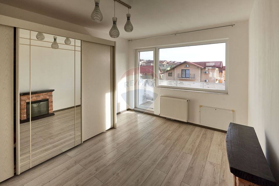 Casa / Vila cu 7 camere de vanzare in Chinteni