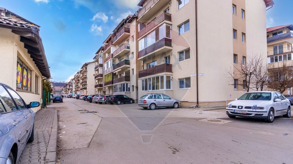 Apartament cu 1 camera de vanzare, Str. Florilor, Floresti