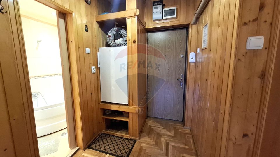 3 room Apartment for sale, Eroilor area