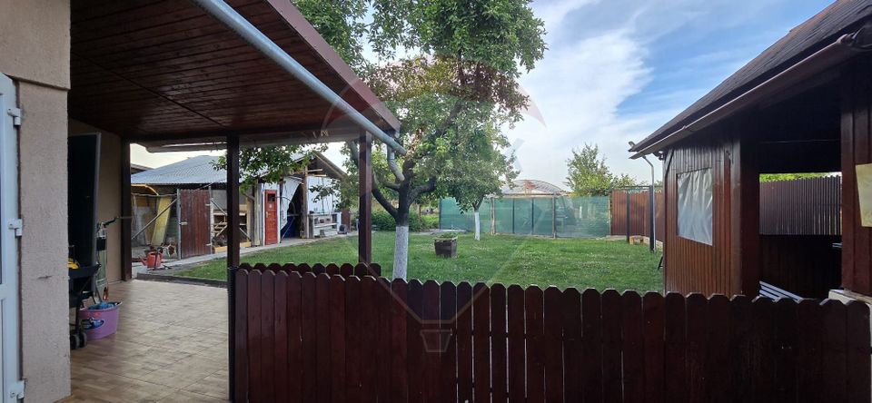 6 room House / Villa for sale