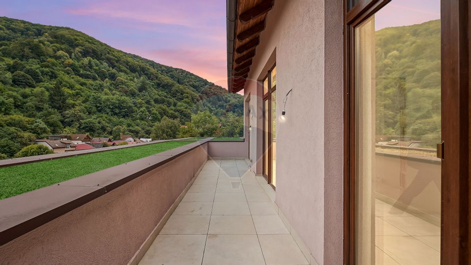 PENTHOUSE UNIC CU 168 MP UTILI SI 189 MP DE TERASE |SCHEII BRASOVULUI