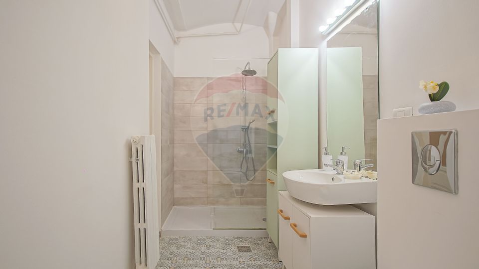 Apartament 2 camere de vânzare, 60 mp utili, locație premium