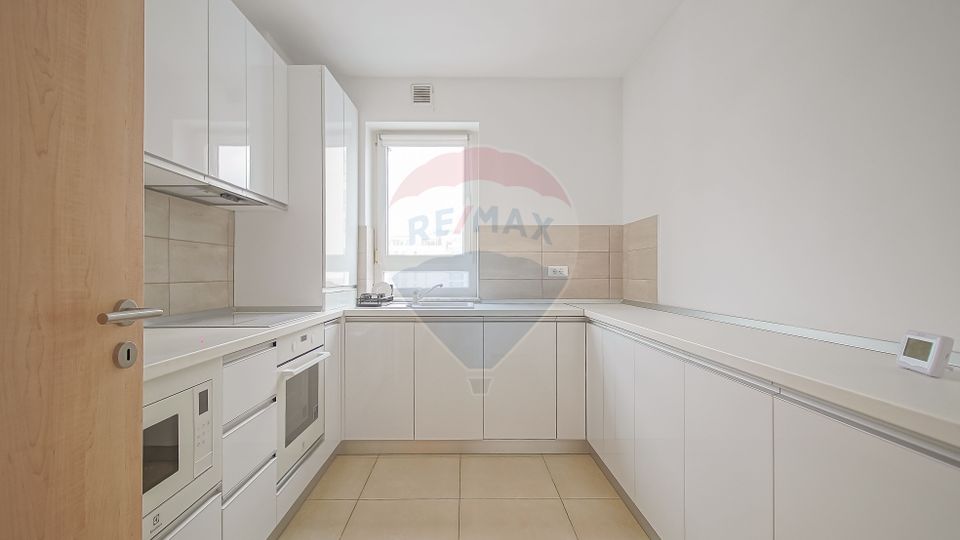 2 room Apartment for rent, Tractorul area