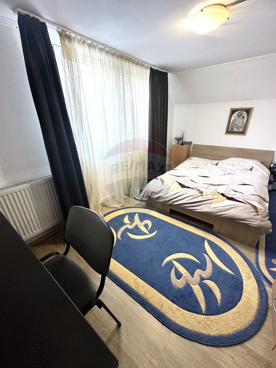 12 room Hotel / Pension for sale