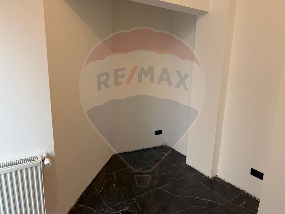 INCHIRIERE Apartament cu 3 camere in zona Dacia