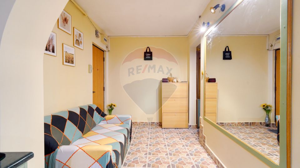 Apartament 4 camere de inchiriat, Tractorul