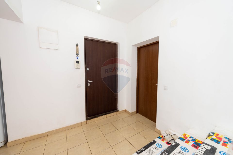 Special villa with 3 levels for sale Pantelimon - Cernica Forest