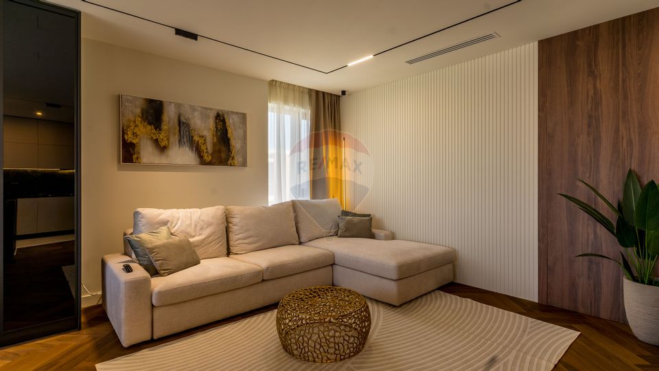 3 room Apartment for sale, Plopilor area