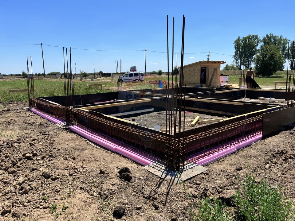 Red house 118sqm | Land 625sqm | Irish Green Stefanestii de Jos