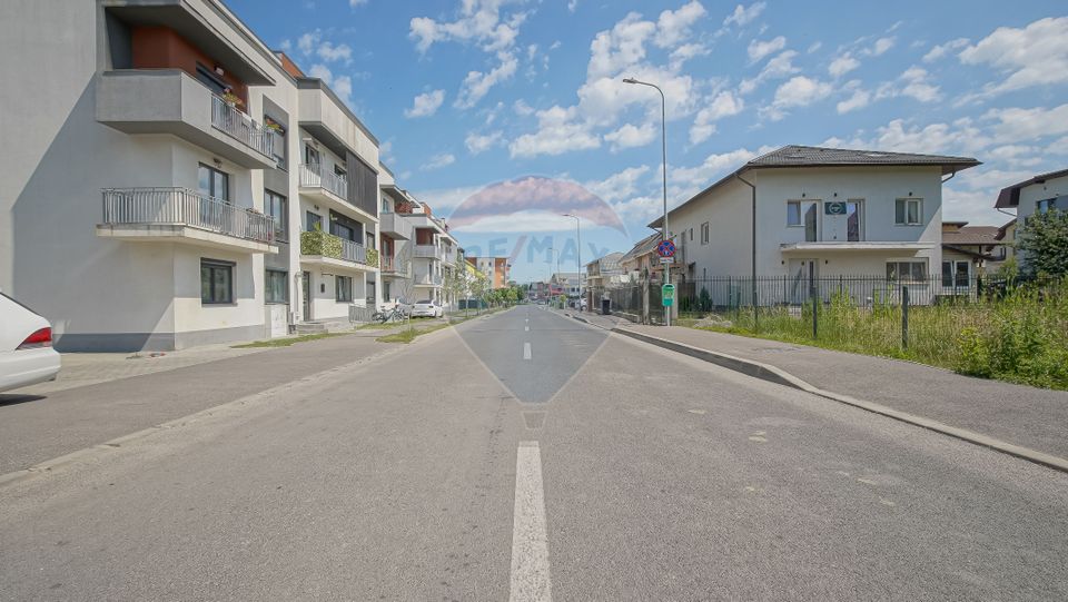 2 room Apartment for rent, Tractorul area