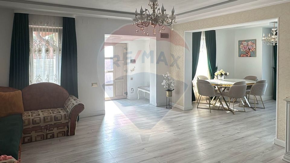 De închiriat casă modernă  cu 4 camere, în Sântandrei