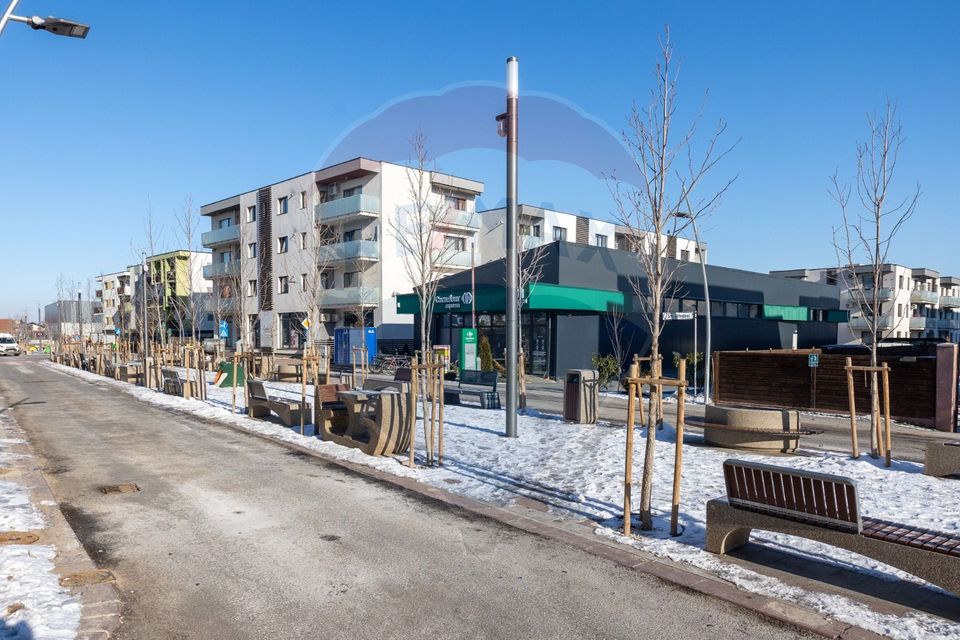 Apartament 2 camere decomandat de vanzare