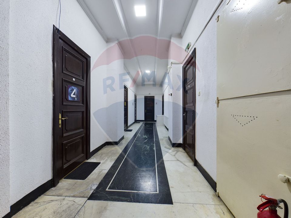 955.2sq.m Office Space for sale, Armeneasca area