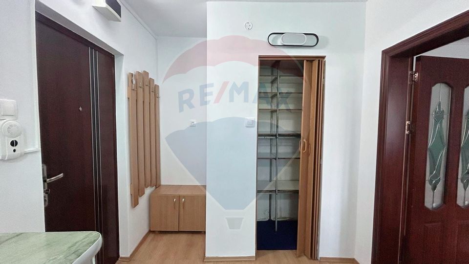 APARTAMENT CU PRIVELISTE IN ZONA ULTRACENTRALA