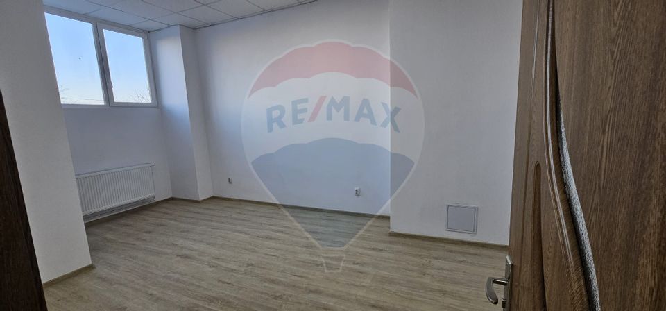 Spațiu de birouri, 21 mp,  UlTRACENTRAL, str. Mihai Viteazu nr. 1, etj