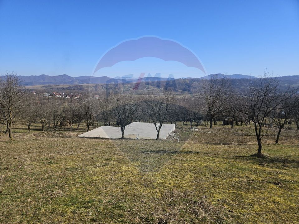 Land 4,627sqm Giulesti / Strada PRINCIPALA