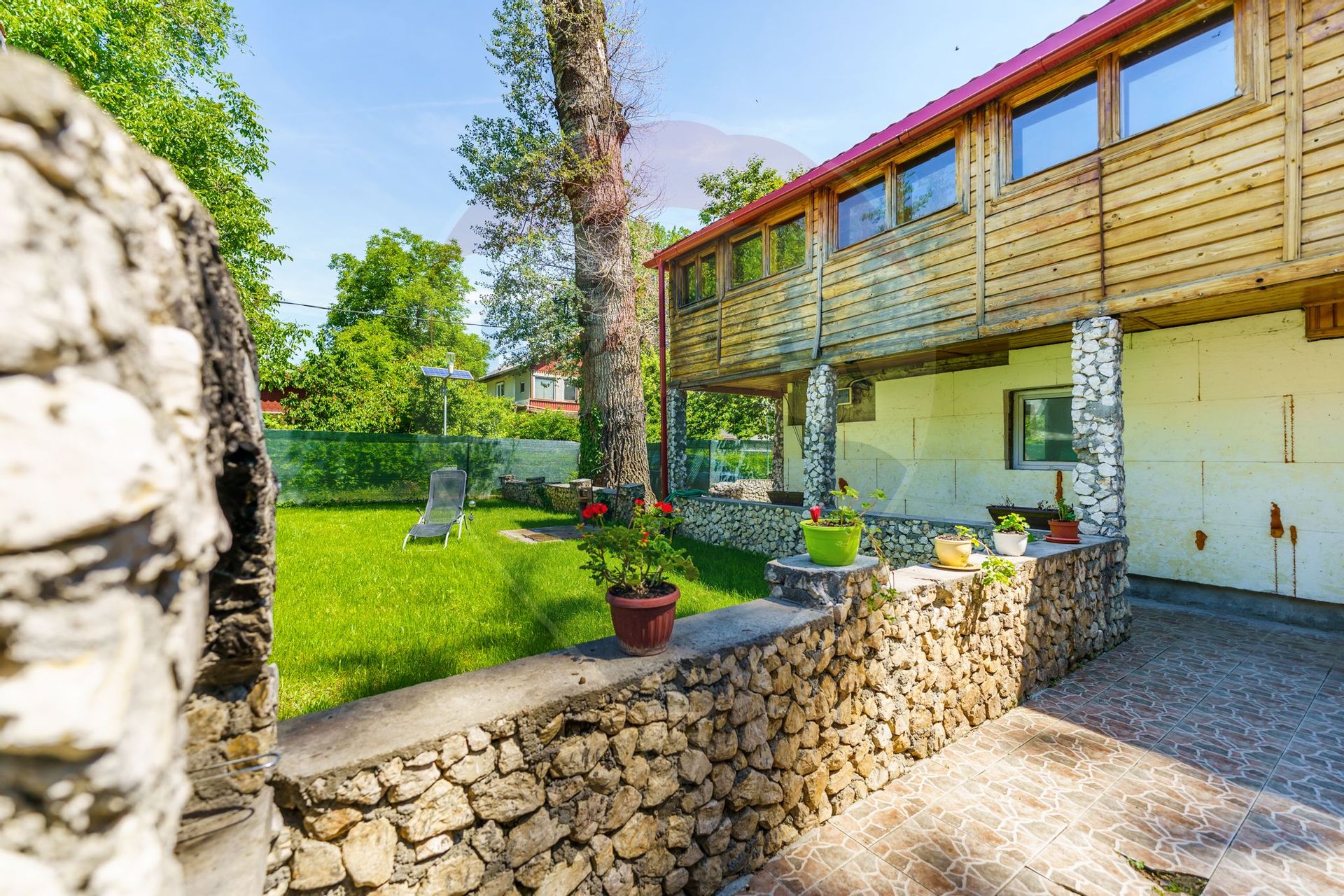 House/Villa 6 rooms for sale Arad, 3 Insule RMX92748 RE/MAX Romania