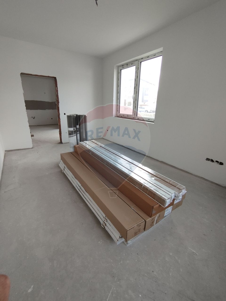 Comision 0 | Apartament cu 2 camere de vânzare semifinisat | Bloc 2025