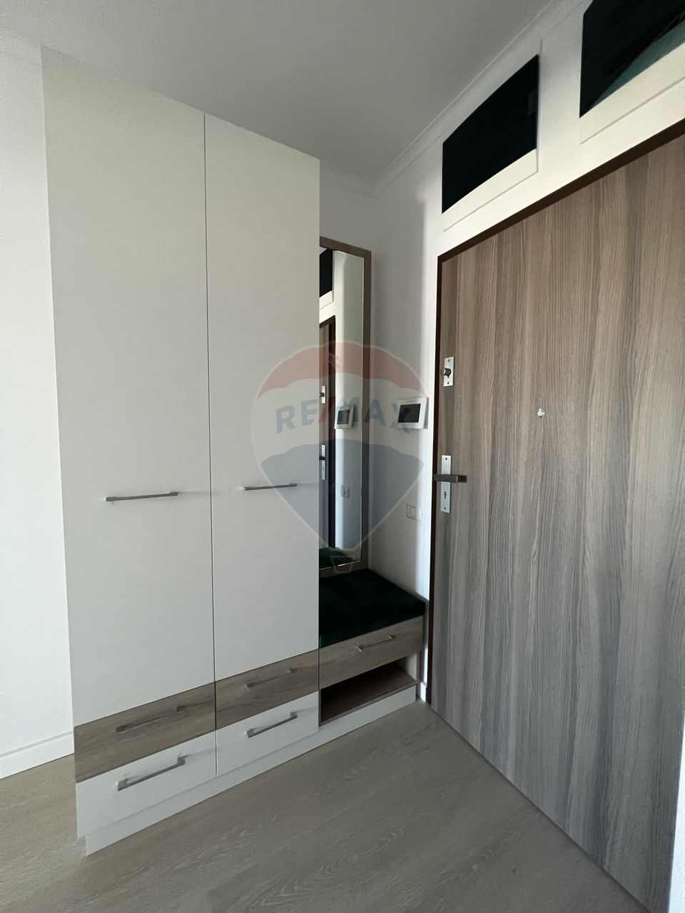 Apartament cu 1 camere de închiriat