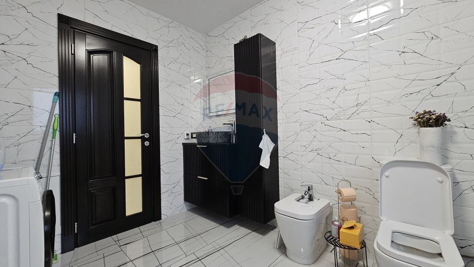 Casă / Vilă de lux, Moara Nica, Suceava