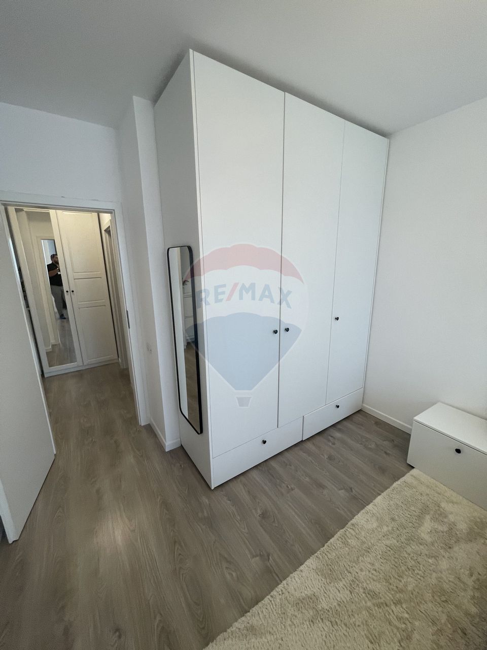 Vanzare Apartament 2 camere in zona Tunari