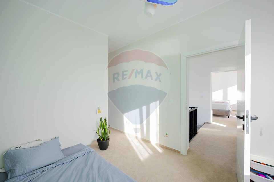 4 room House / Villa for sale