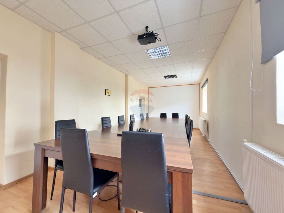 Spațiu industrial de vânzare în Aradul Nou / Arad