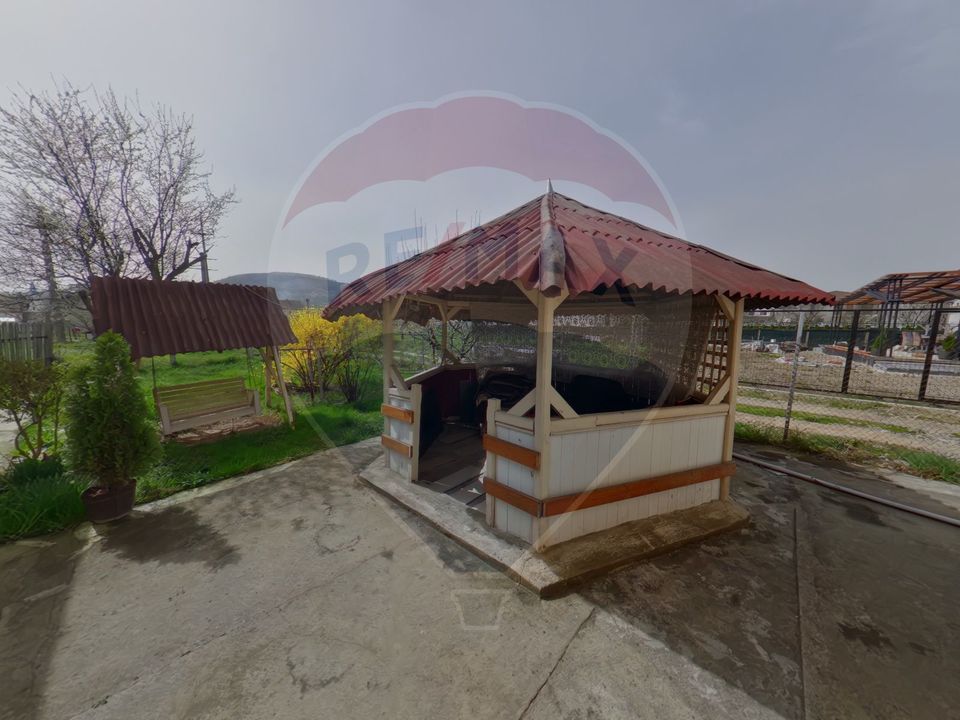 4 room House / Villa for sale, Sud area