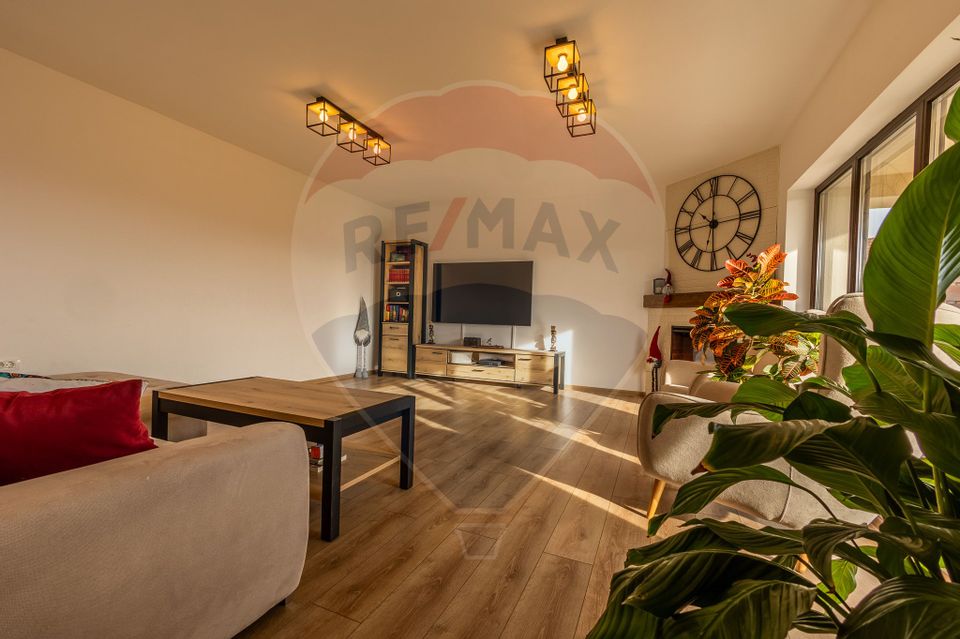 REZERVAT Casă individuala Harman