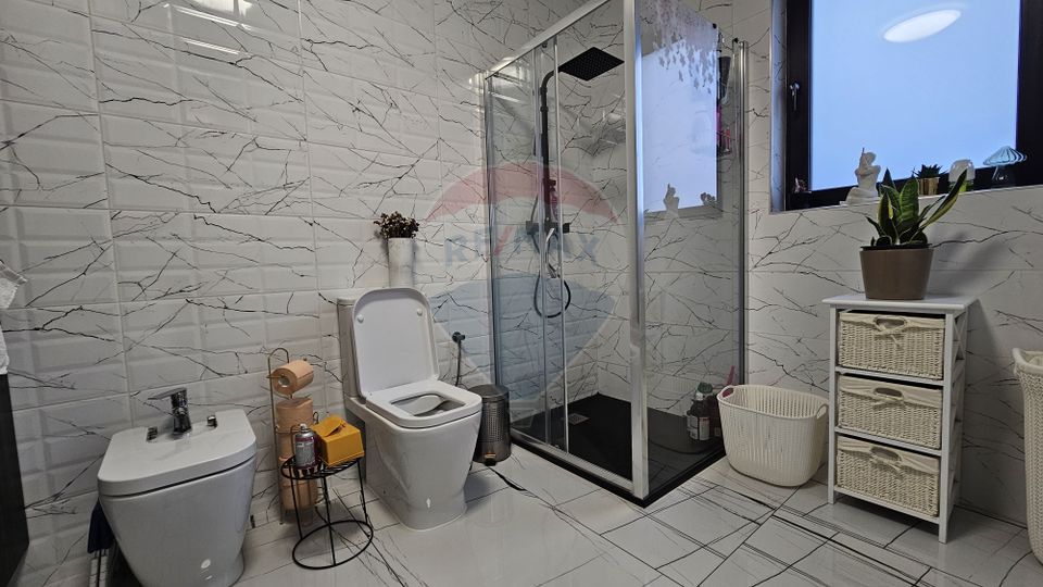 Casă / Vilă de lux, Moara Nica, Suceava