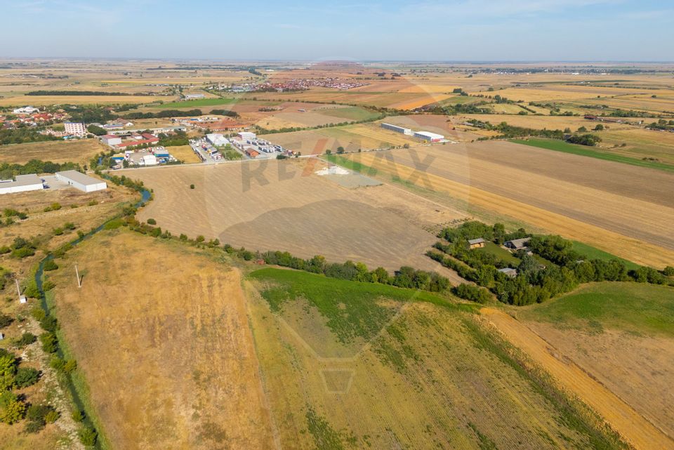 Land 20,000sqm Arad / Strada Campurilor