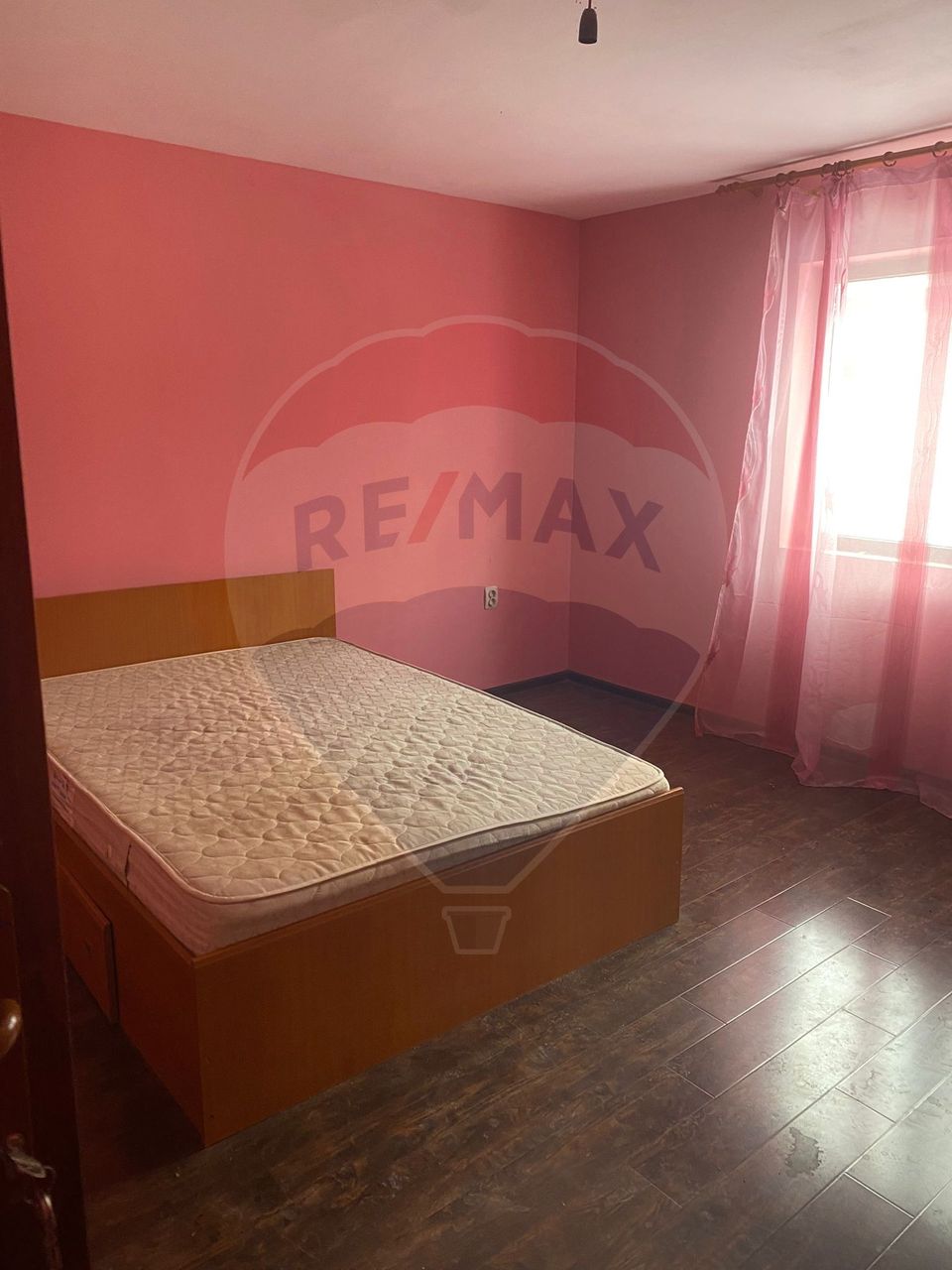 Casă cu 4 camere de vânzare - Beiu, Teleorman