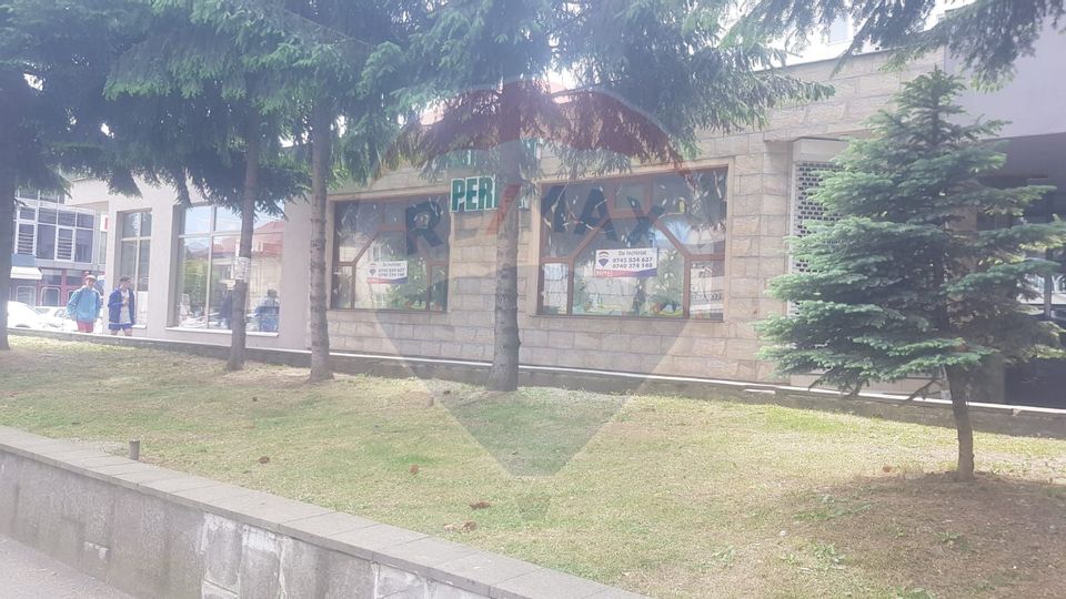 Spațiu comercial de închiriat de 220 mp in Baia Mare - central