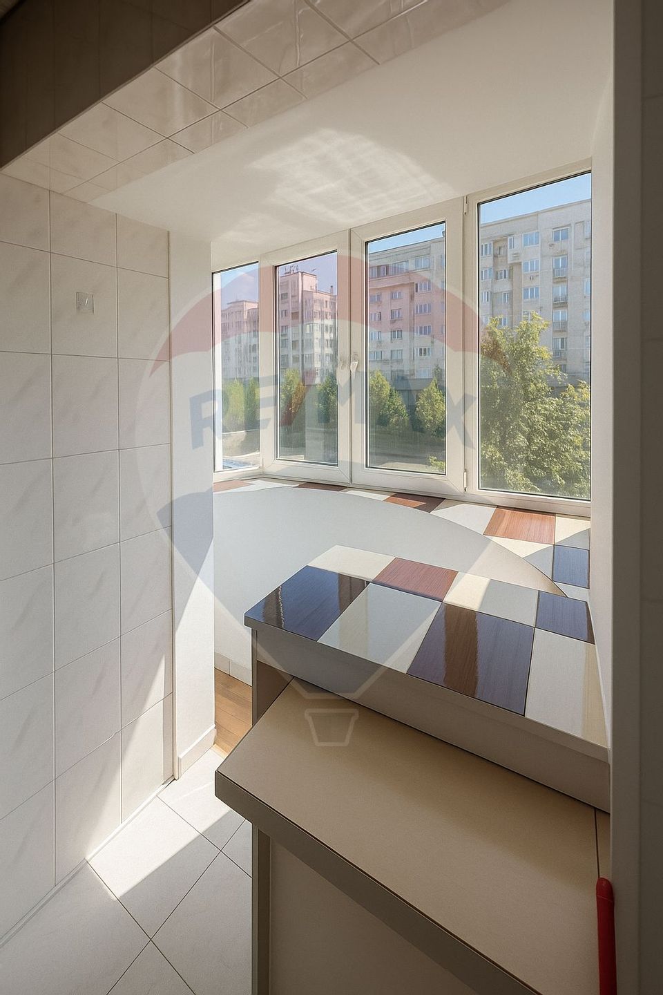 3 room Apartment for sale, Decebal area