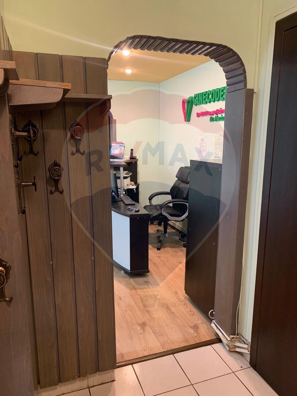 Rental of fully equipped dental office Dristor