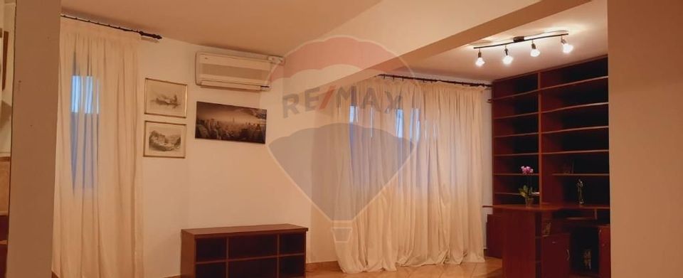 Închiriere apartament 2 camere pe strada Trestiana