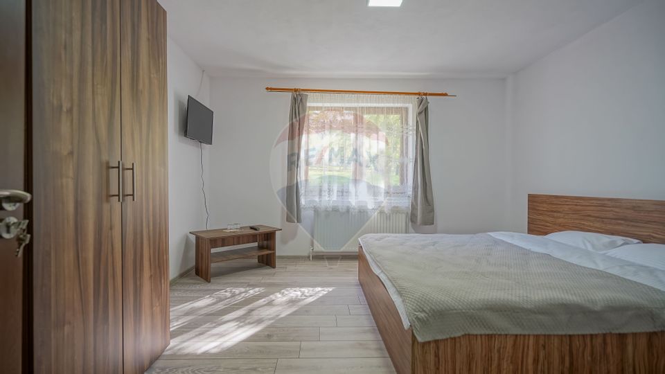 CasaI Vila cu 8 camereI 5 bai TOHANITA  - ZARNESTI , BRASOV