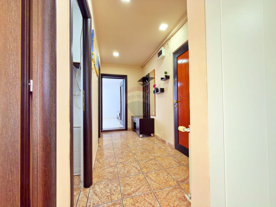 Apartament decomandat cu 2 camere de vânzare / Aurel Vlaicu - Arad