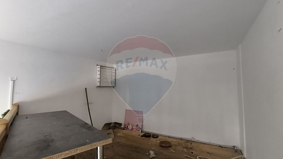 25sq.m Commercial Space for rent, Marasti area