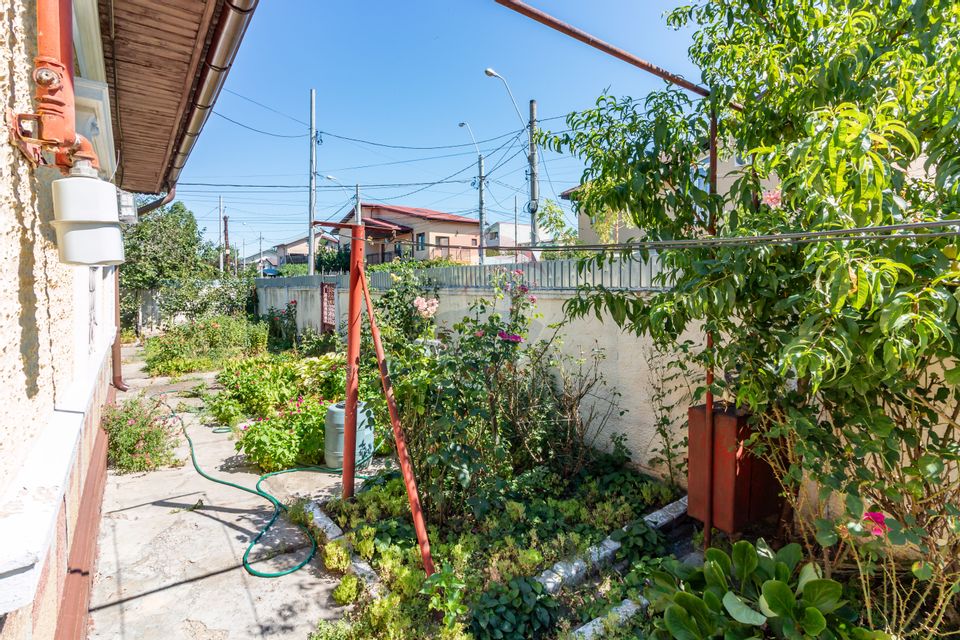 4 room House / Villa for sale, Andronache area