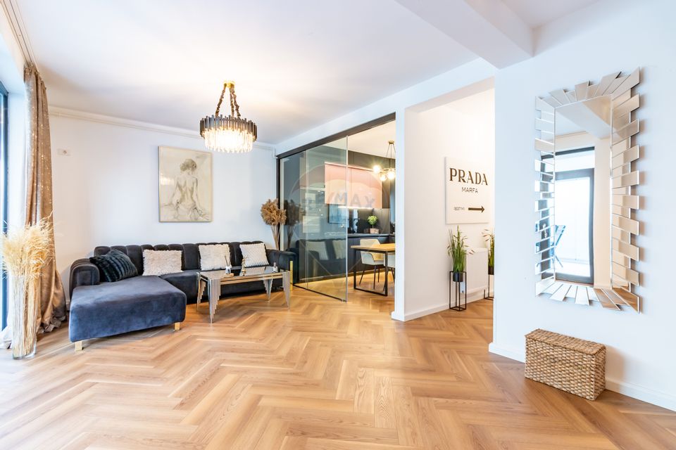 Casă / Vilă cu 4 camere de vânzare în Popesti Leordeni