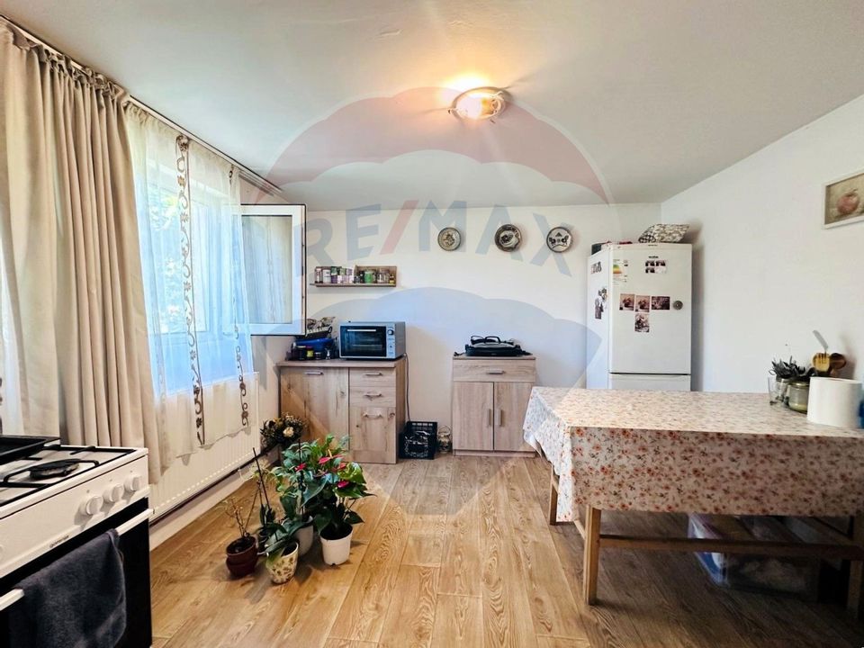 Casa cu Toate Utilitatile,Vedere Panoramica,Livada-Stefanesti, Arges