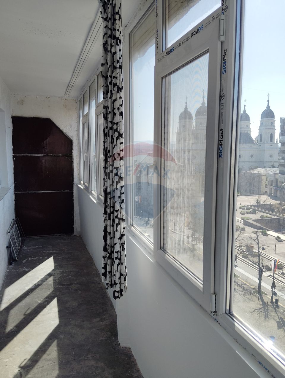 2 room Apartment for rent, Central area