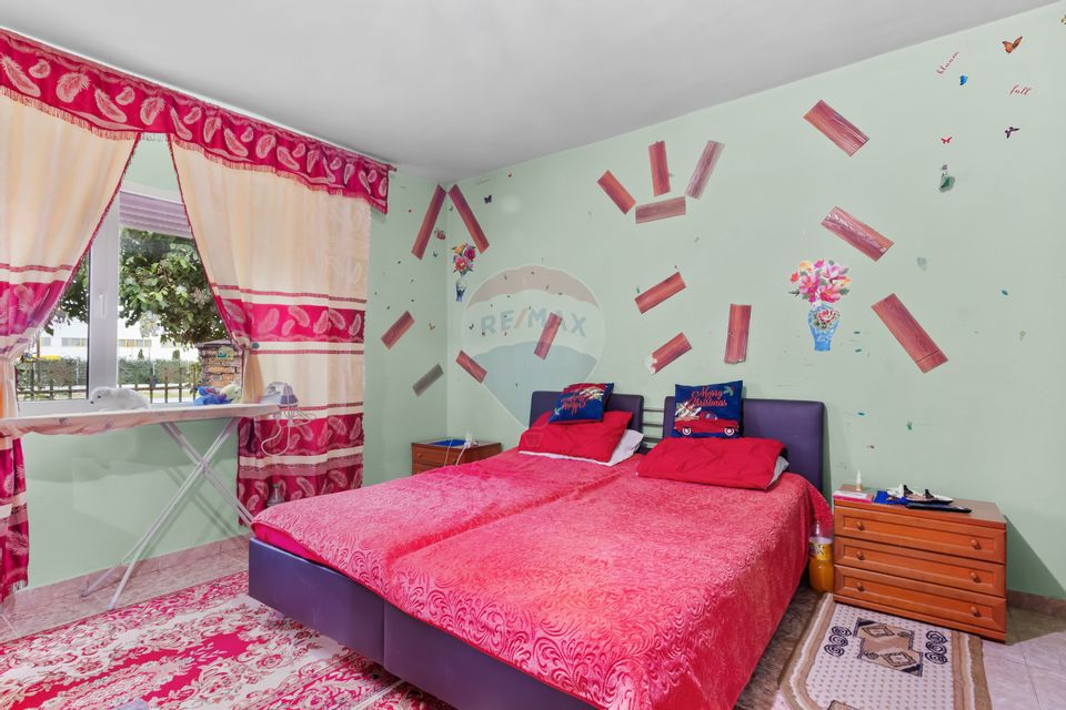 Casă cu teren 1222mp de vanzare in Nadab Judetul Arad