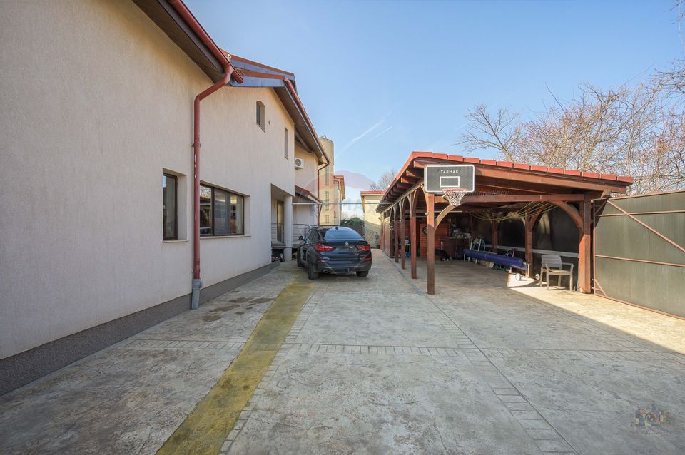 Vila cu design spectaculos, tehnologie smart & lifestyle complet