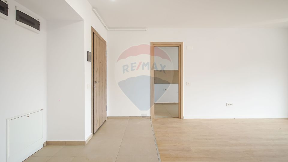 Apartament cu 2 camere, de vânzare, Calea București