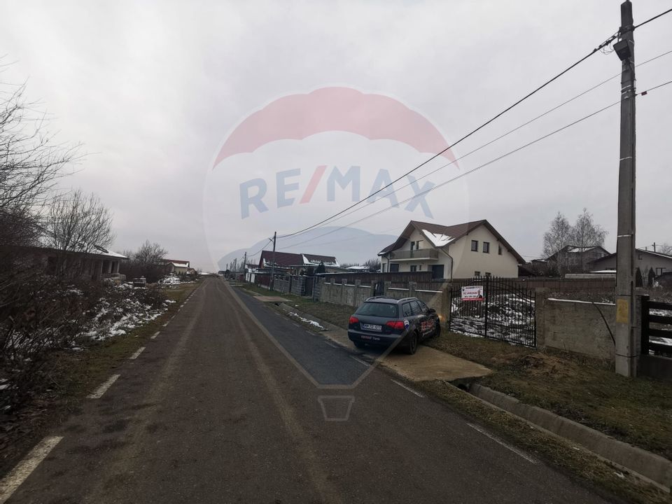 Land 800sqm Tautii-Magheraus / Strada 34
